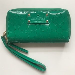 Kate Spade ♠️ Emerald Wallet